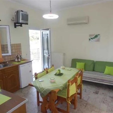 Katerina Eleni Acharavi Corfu Apartment *